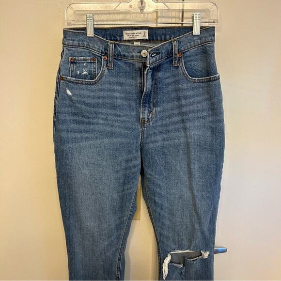 Abercrombie Curve Love 90s Slim Straight Ultra High Rise Jeans Size 28 - Picture 4 of 7